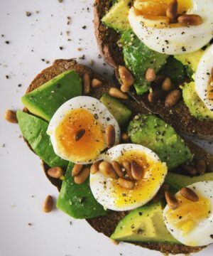 pexels-foodie-factor-566566